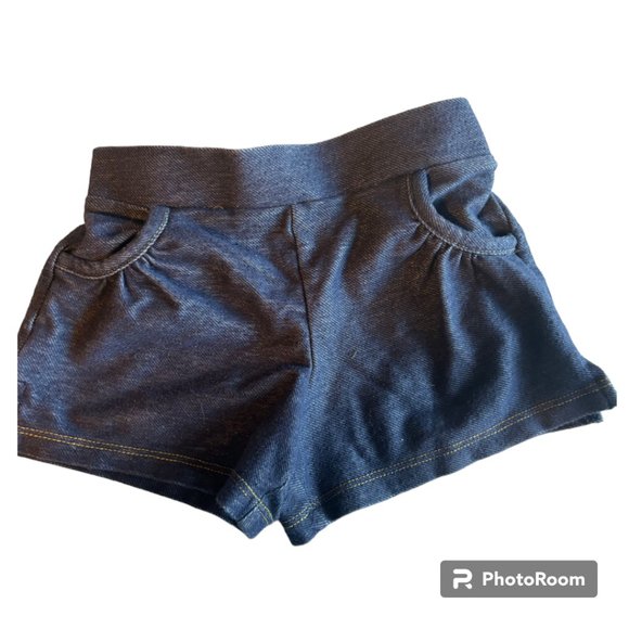 Old Navy Girl's Blue shorts 3t - Picture 1 of 4
